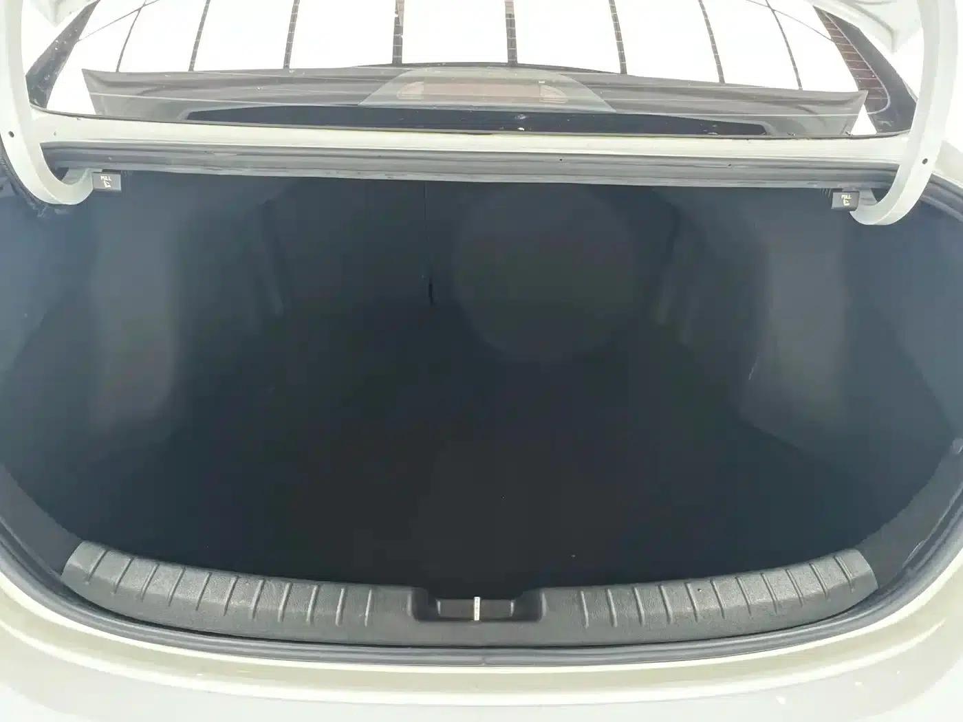 Kia K3 2021 1.5L CVT Fashion Edition — миниатюра 16