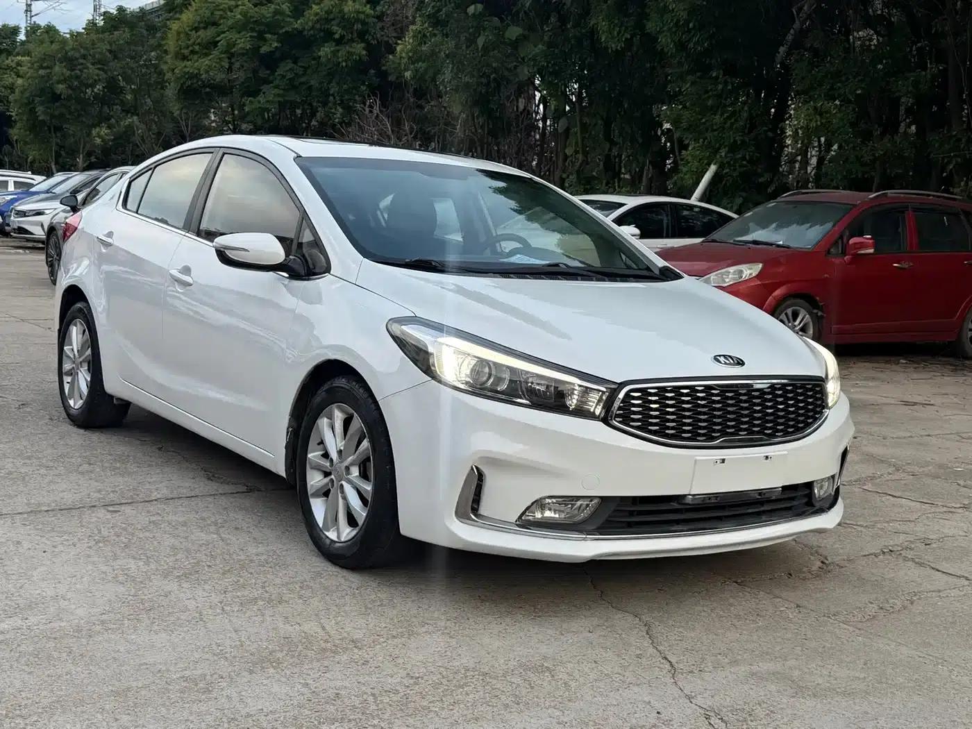 Kia K3 2016 1.6L Automatic GLS — миниатюра 1