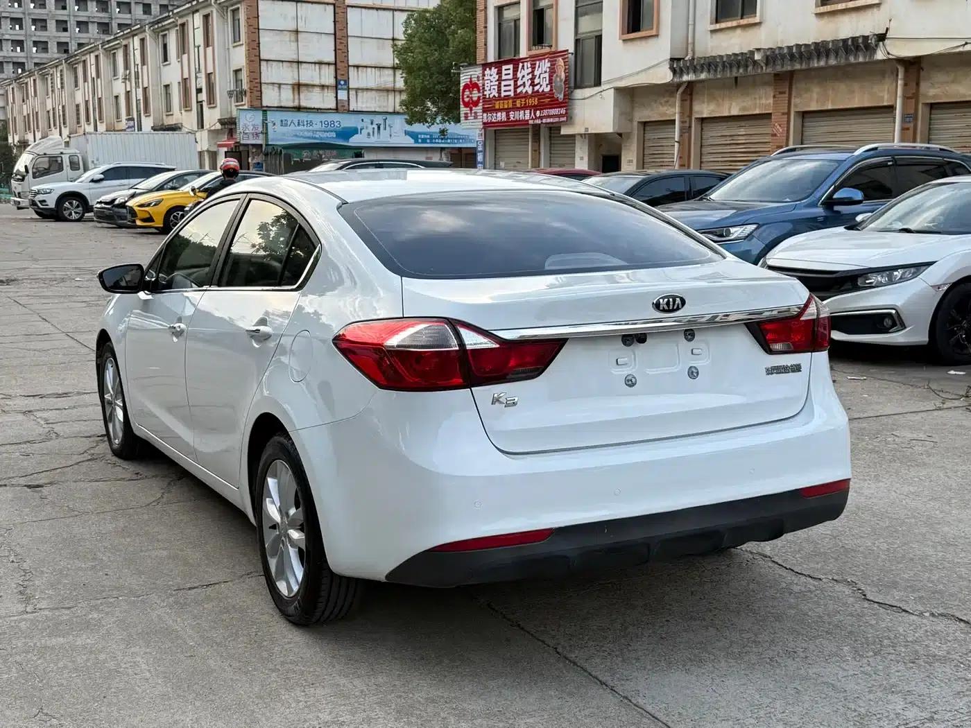 Kia K3 2016 1.6L Automatic GLS — миниатюра 7