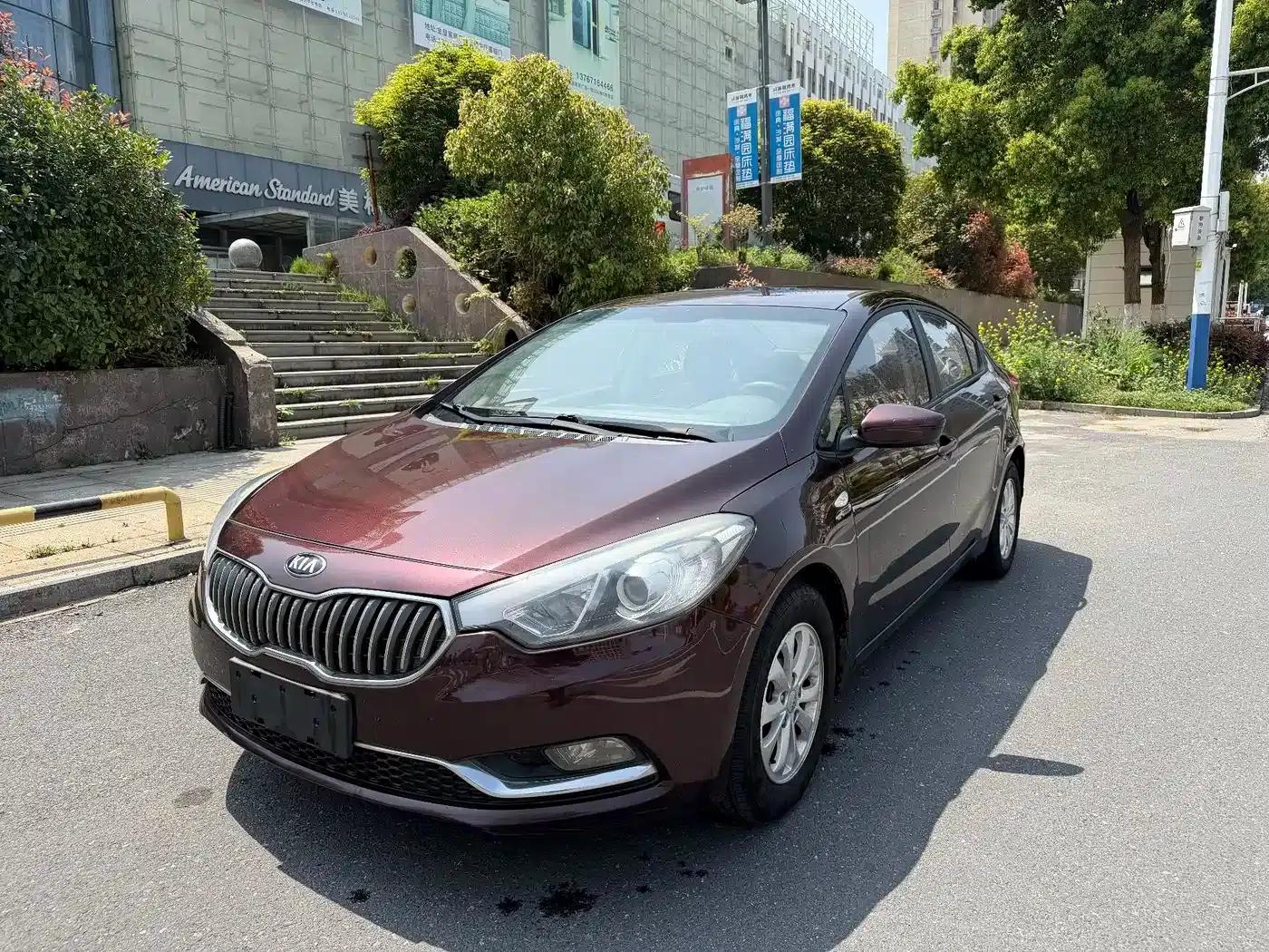 Kia K3 2015 1.6L Manual GL — миниатюра 4