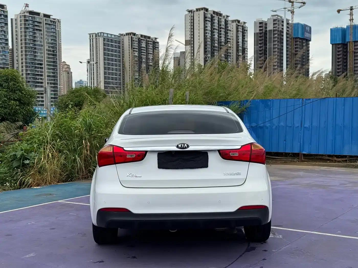 Kia K3 2015 1.6L Automatic GL — миниатюра 6