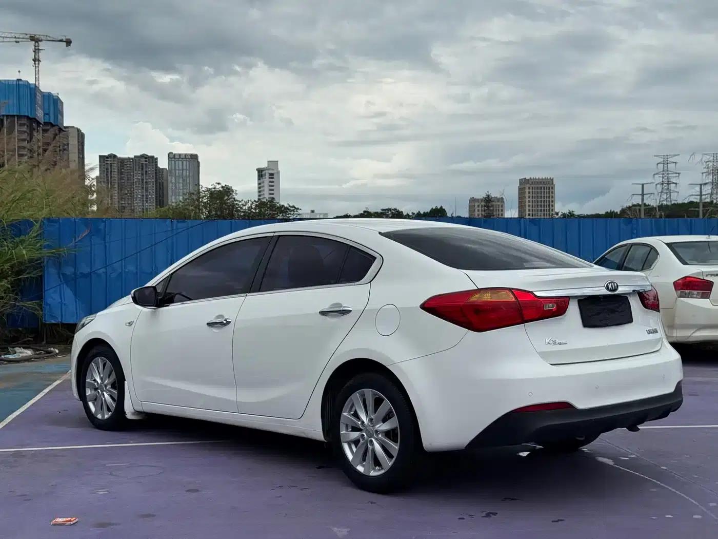 Kia K3 2015 1.6L Automatic GL — миниатюра 7