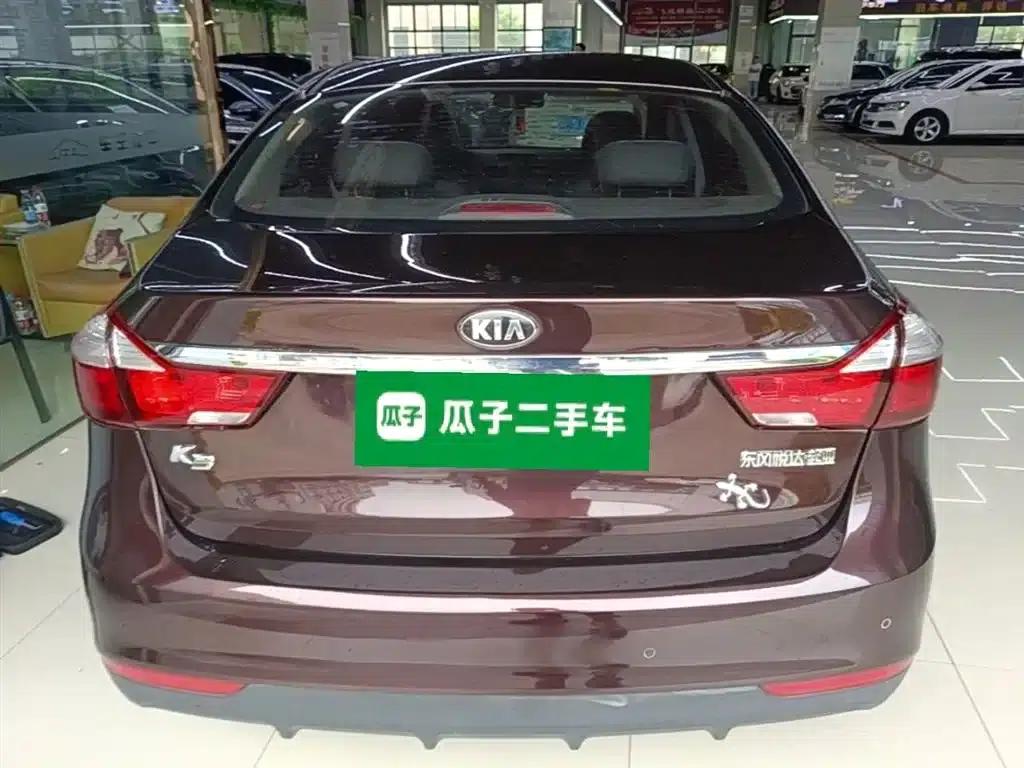 Kia K3 2017 1.6L Automatic 15th Anniversary Special Edition GLS — миниатюра 6