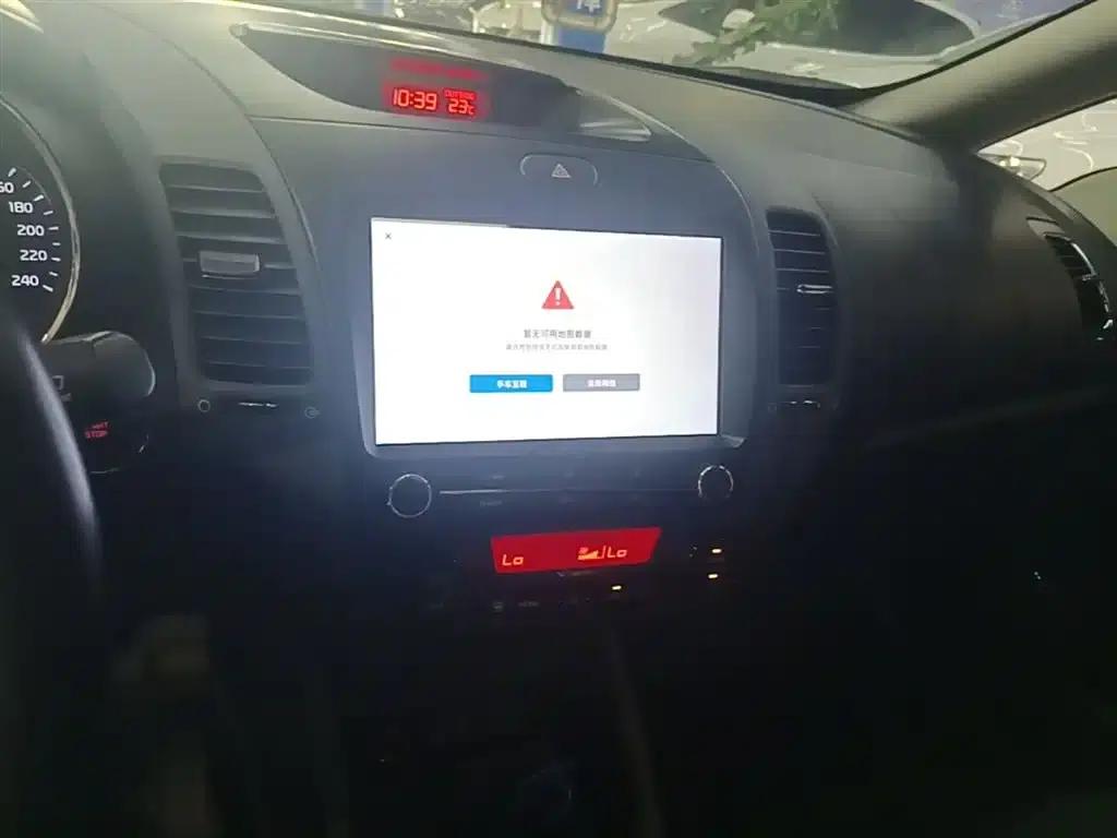 Kia K3 2015 1.6L Automatic DLX — миниатюра 13