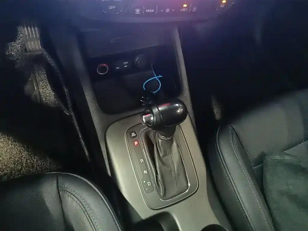 Kia K3 2015 1.6L Automatic DLX — миниатюра 14