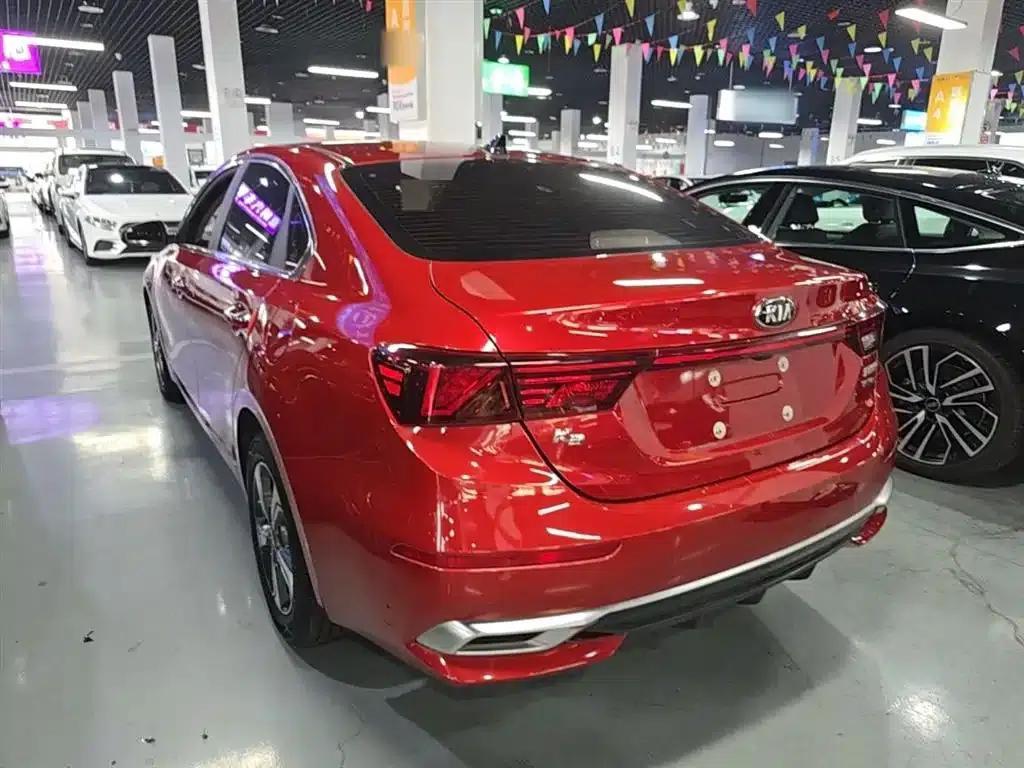 Kia K3 2019 1.5L CVT Smart Connected Edition — миниатюра 5