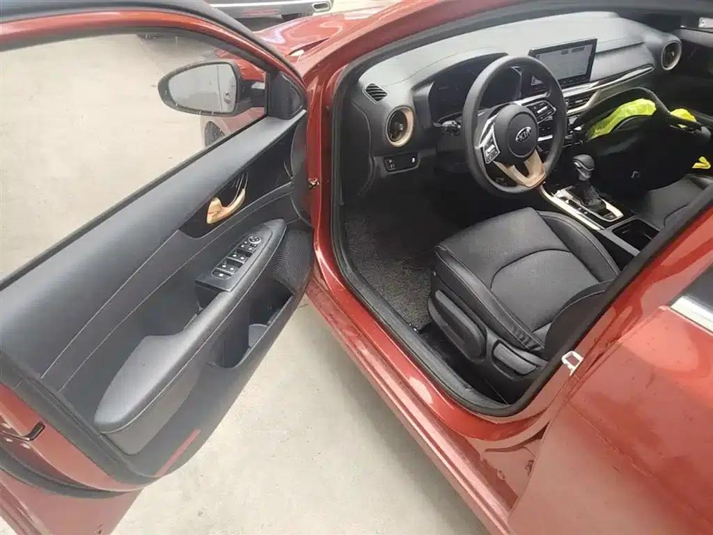 Kia K3 2019 1.5L CVT Smart Connected Edition — миниатюра 16