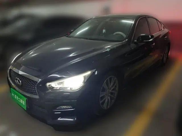 Infiniti Q50 2014 3.7L Comfort Edition