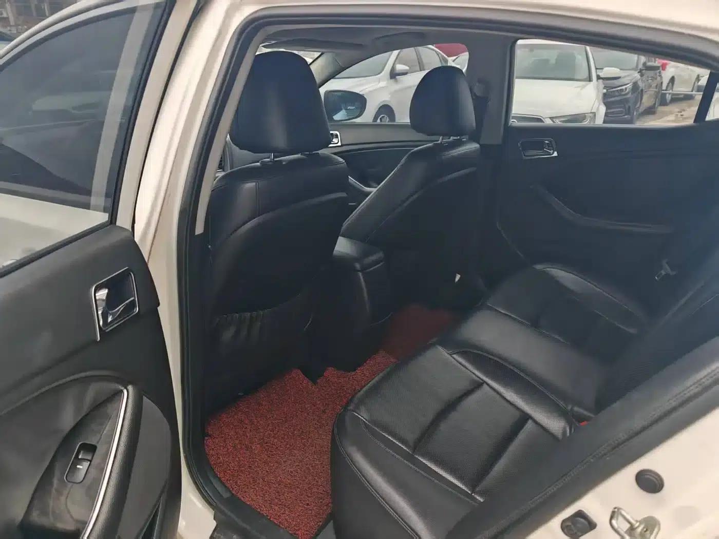 Kia K5 2014 2.0L Automatic Luxury — миниатюра 6