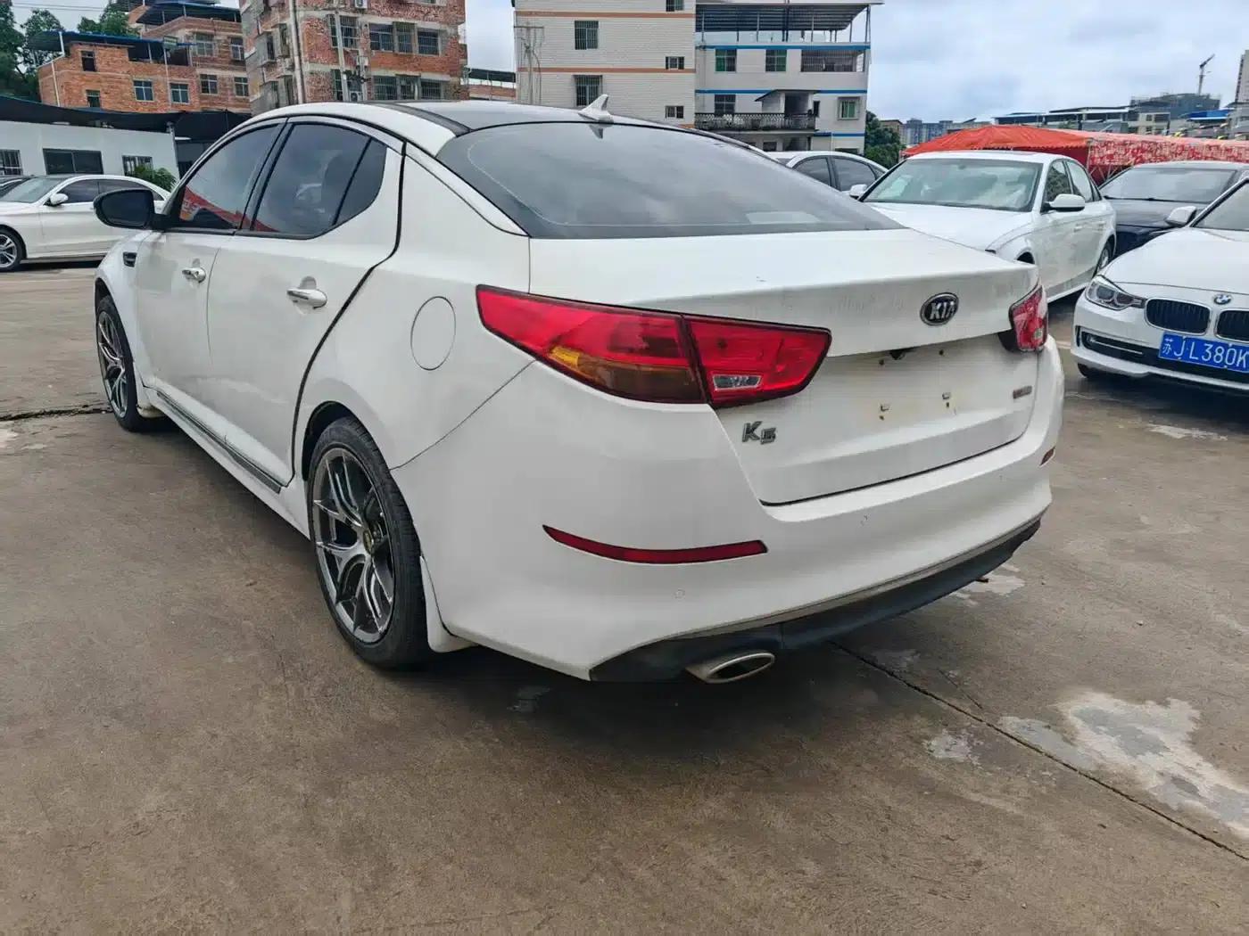 Kia K5 2014 2.0L Automatic Luxury — миниатюра 9