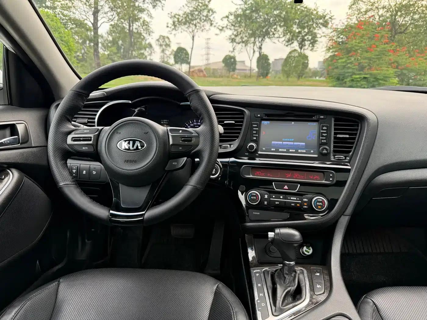 Kia K5 2014 2.0L Automatic Luxury — миниатюра 12