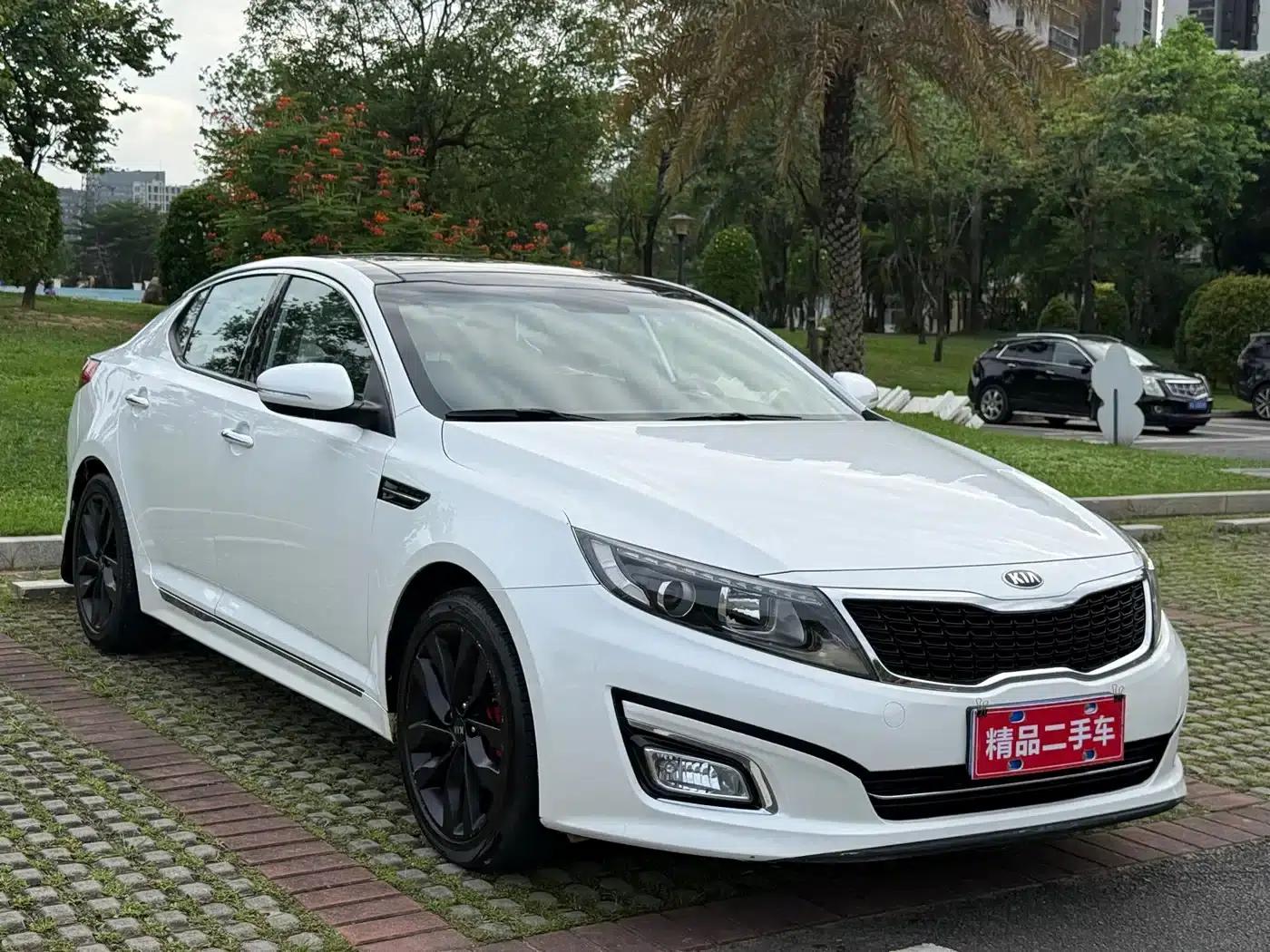 Kia K5 2014 2.0L Automatic Luxury — миниатюра 3