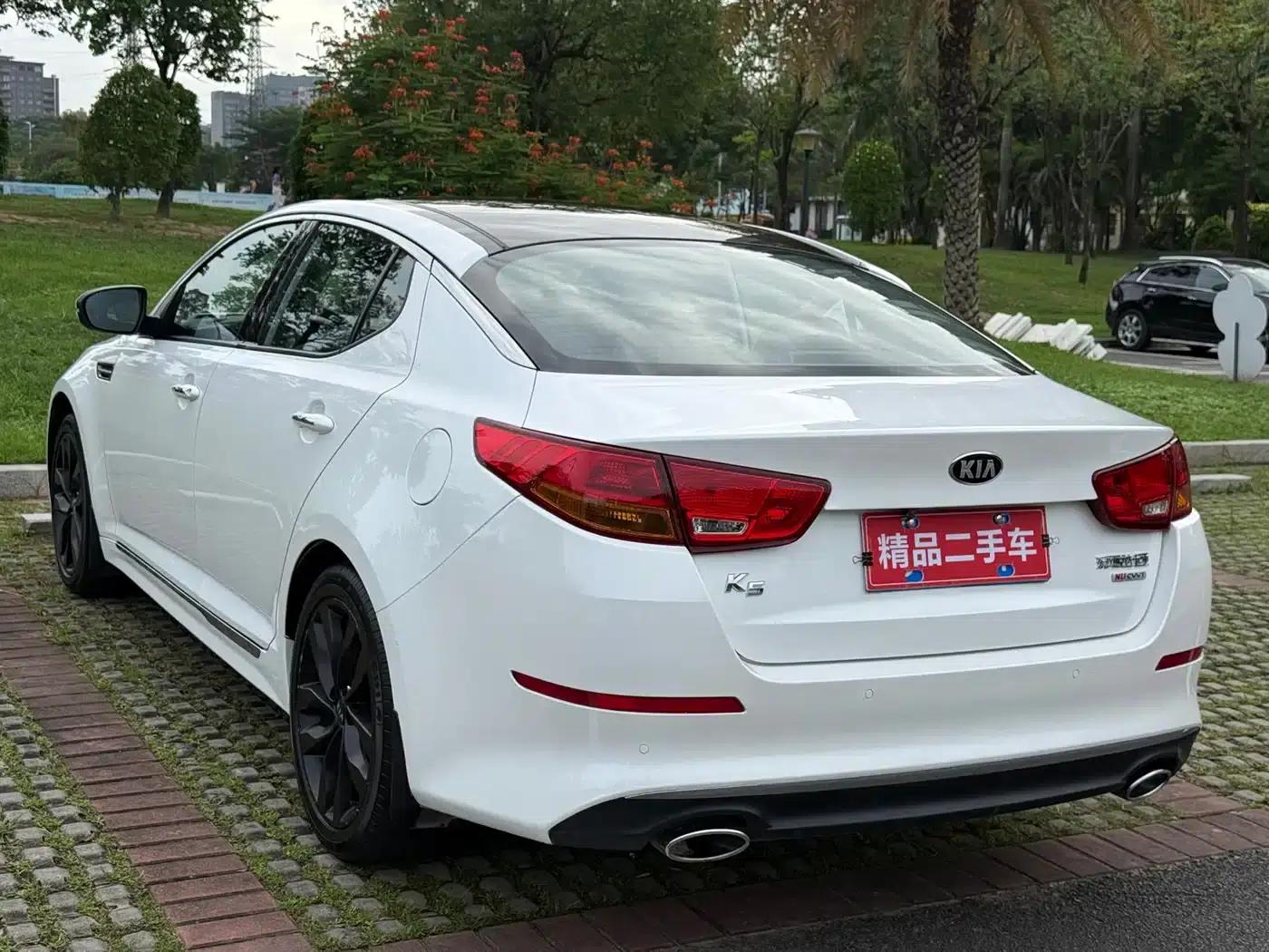Kia K5 2014 2.0L Automatic Luxury — миниатюра 5