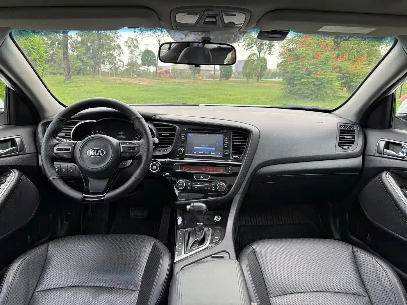 Kia K5 2014 2.0L Automatic Luxury — миниатюра 9