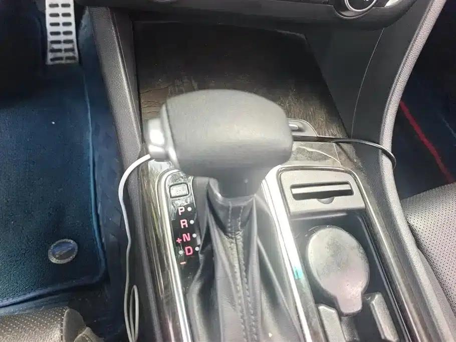 Kia K5 2016 2.0L Automatic GLS — миниатюра 16