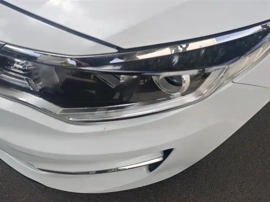 Kia K5 2016 2.0L Automatic GLS — миниатюра 5
