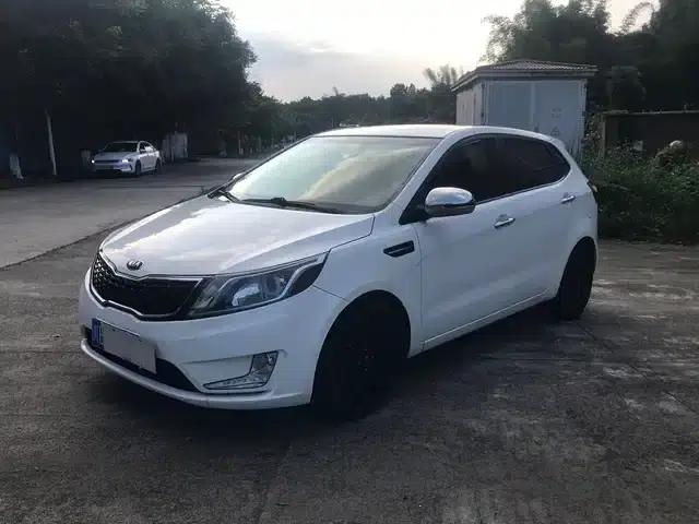 Kia K2 2012 Hatchback 1.6L AT Premium Commemorative Edition