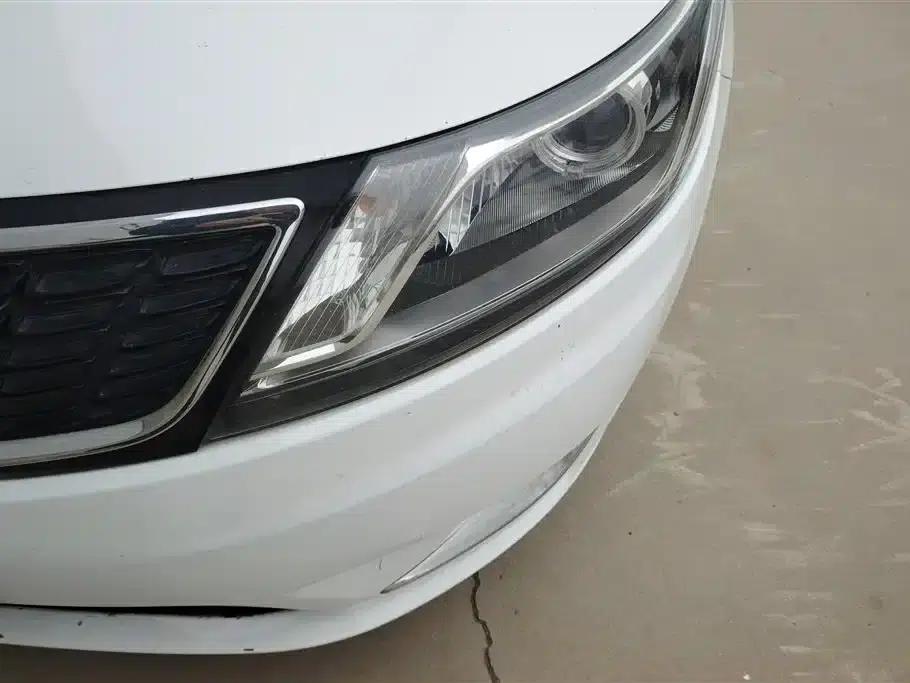 Kia K2 2012 Sedan 1.4L MT TOP Commemorative Edition — миниатюра 5