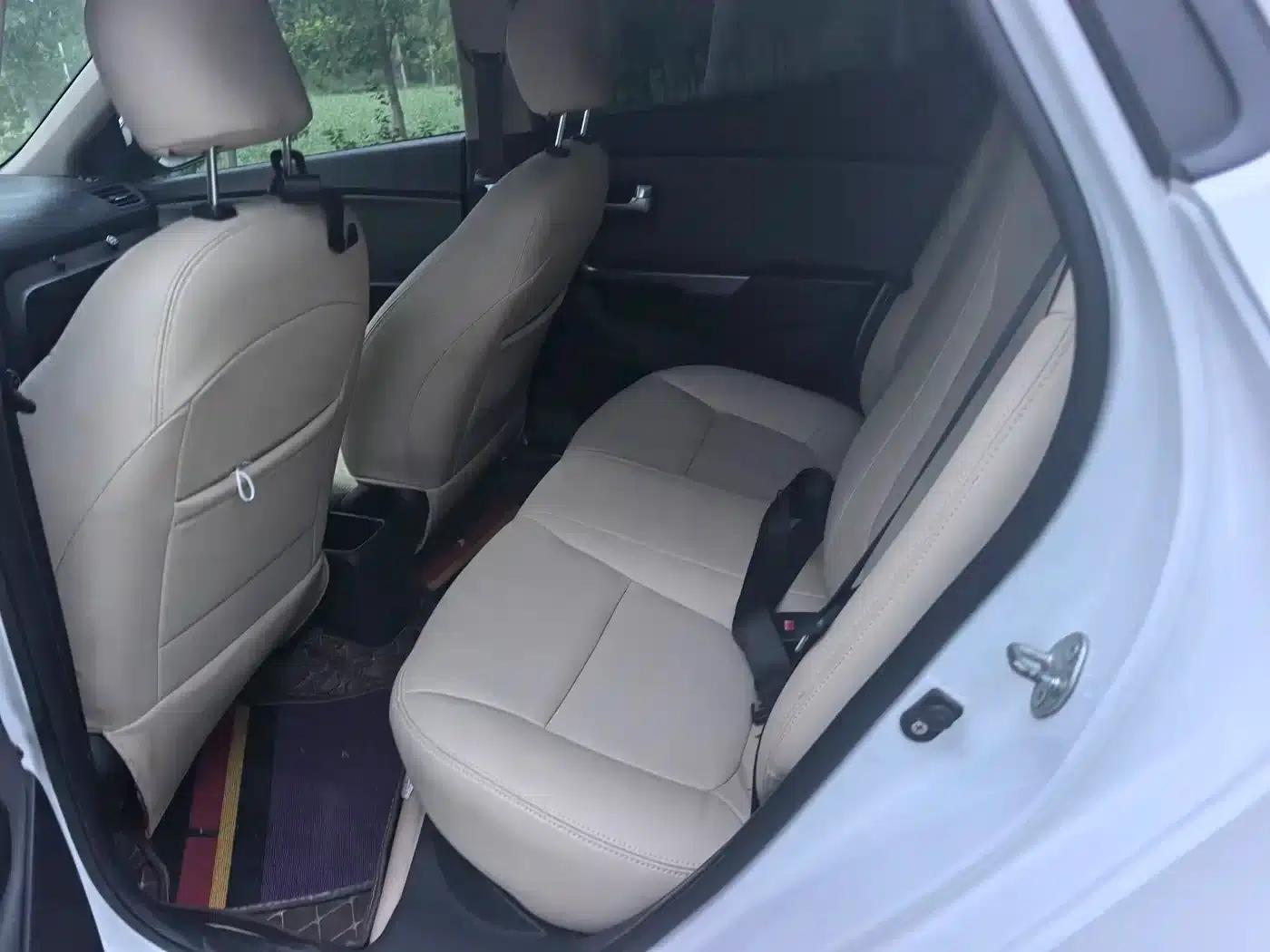 Kia K2 2015 Sedan 1.4L AT GLS — миниатюра 4