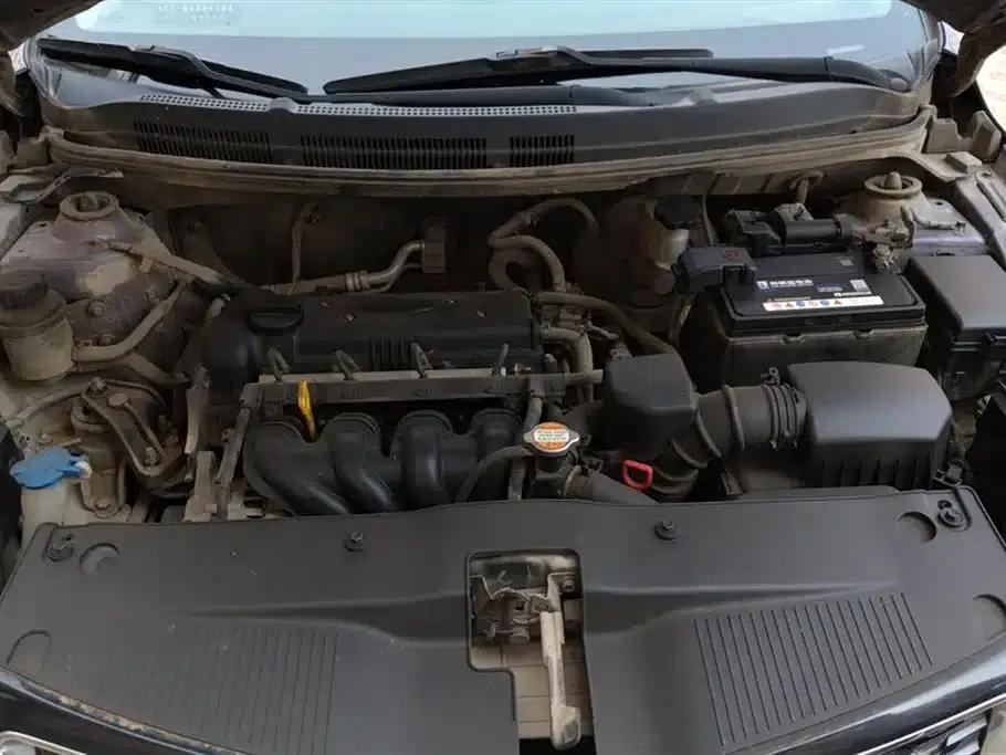 Kia K2 2011 Sedan 1.6L AT Premium — миниатюра 10