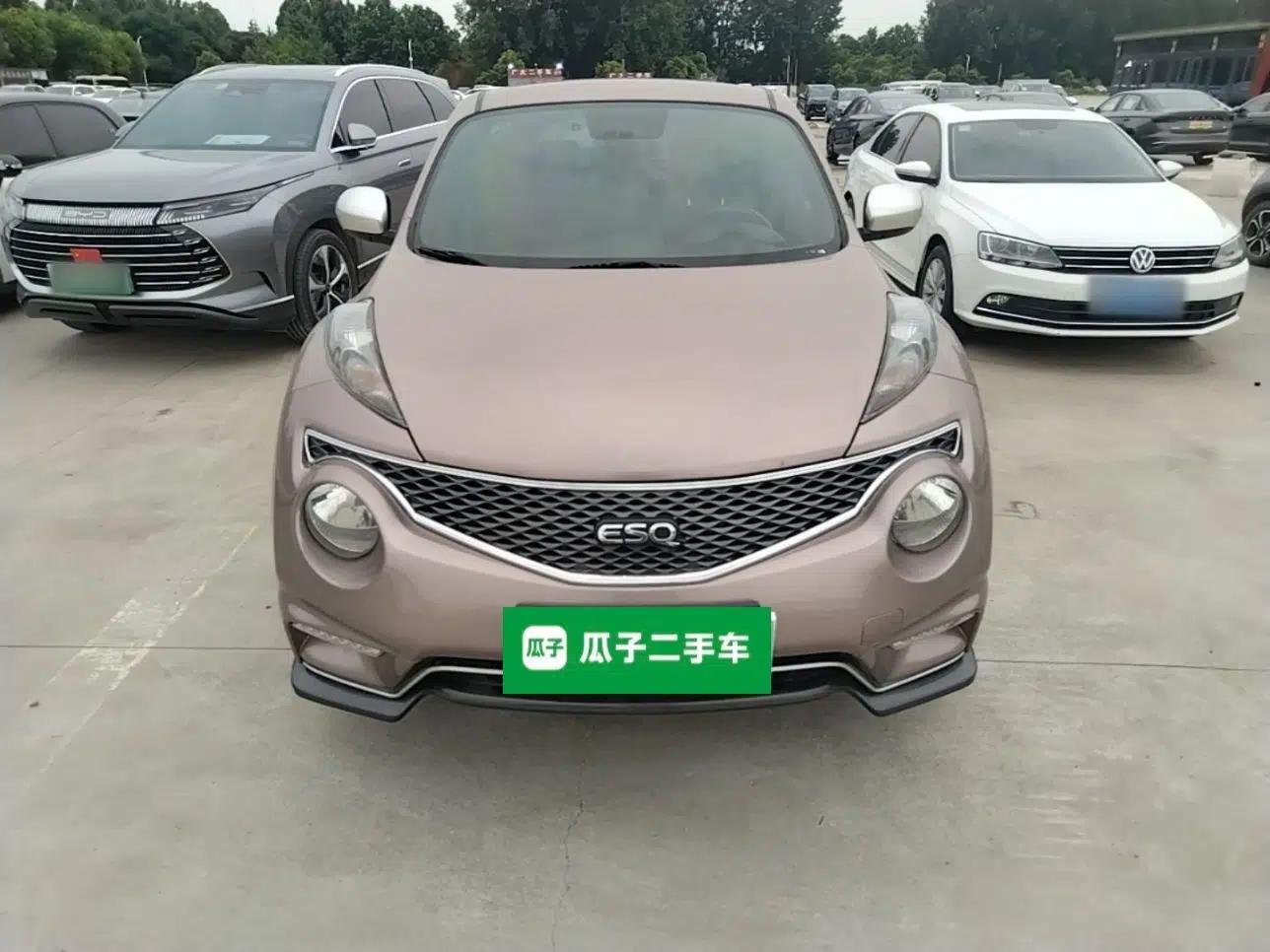 Infiniti ESQ 2014 1.6L Spontaneous Edition — миниатюра 2