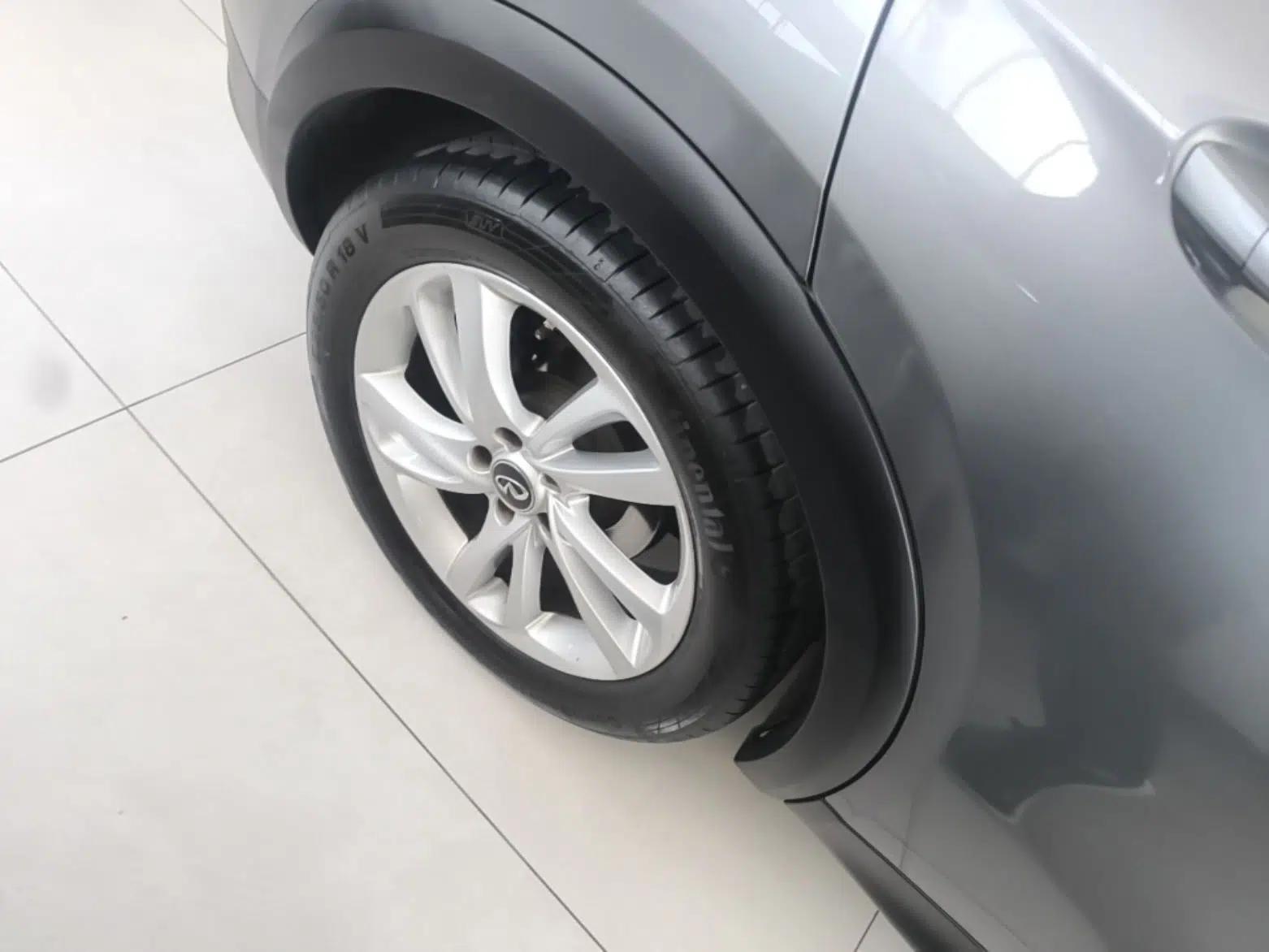 Infiniti QX30 2017 1.6T Two-Wheel Drive Fashion Edition — миниатюра 10