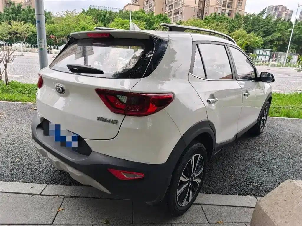 Kia K5 2021 1.4L CVT Fun Edition — миниатюра 3