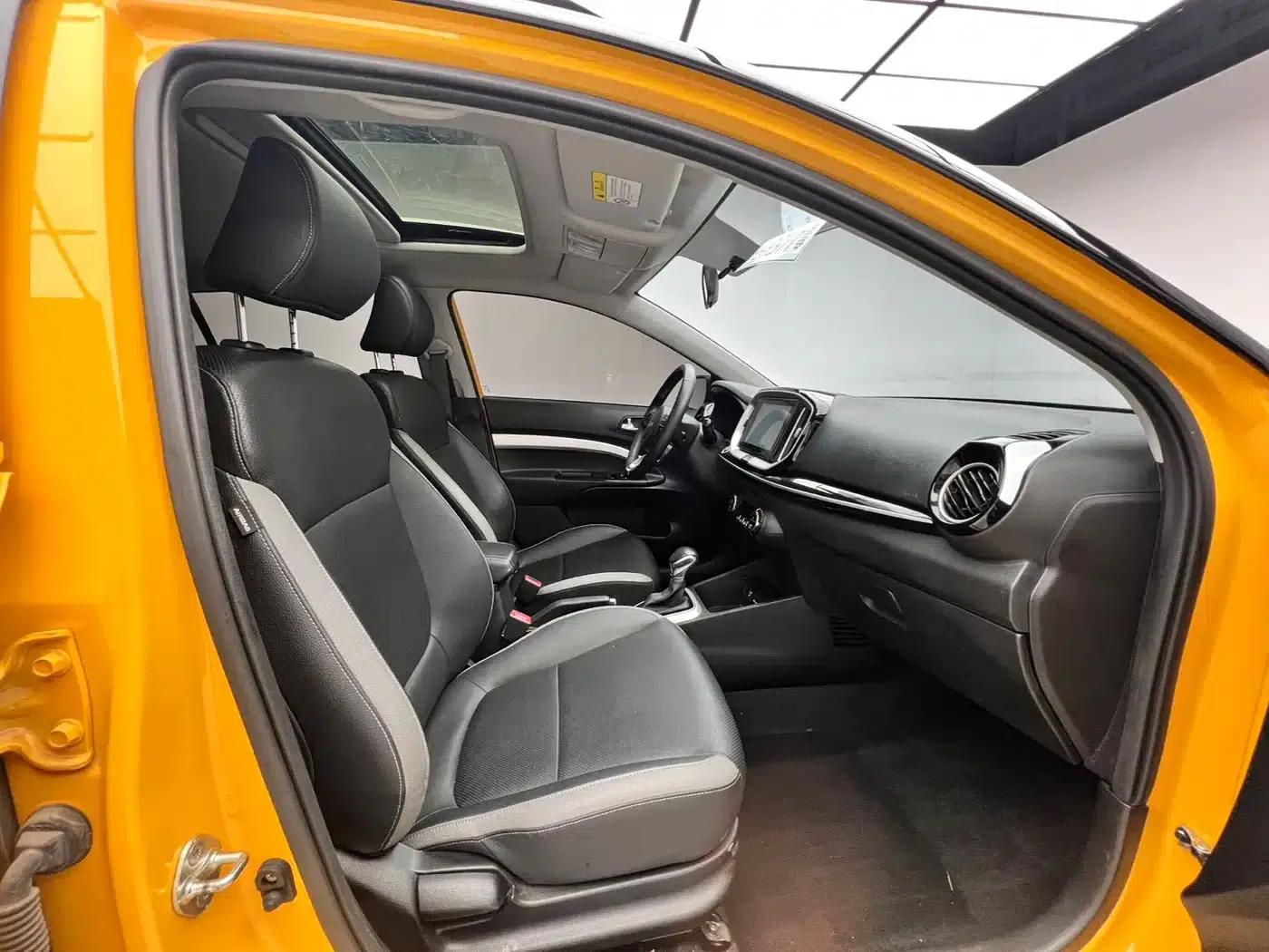 Kia K3 2021 1.4L CVT Sunroof Model — миниатюра 9