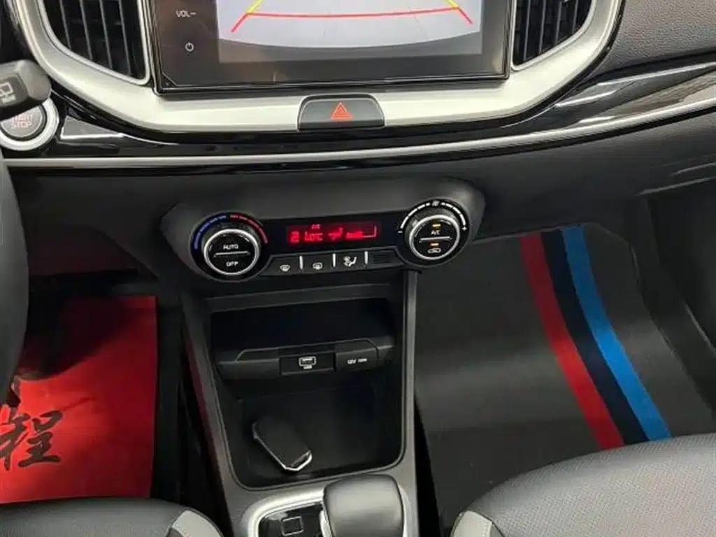 Kia K3 2021 1.4L CVT Enjoy Sunroof Edition — миниатюра 13