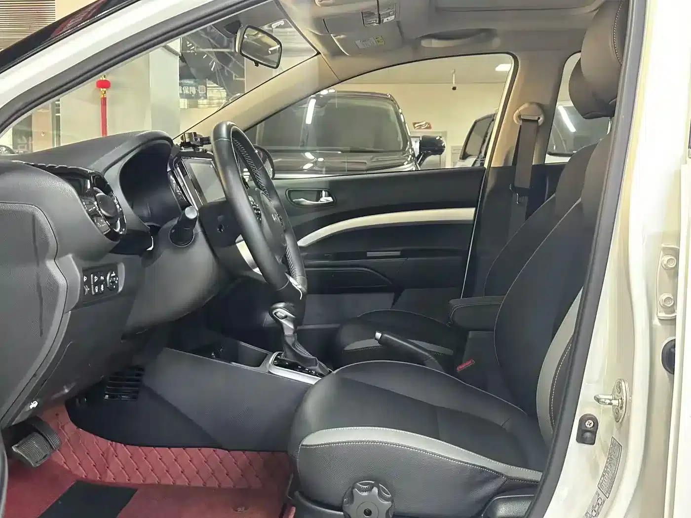 Kia K3 2021 1.4L CVT Sunroof Model — миниатюра 4
