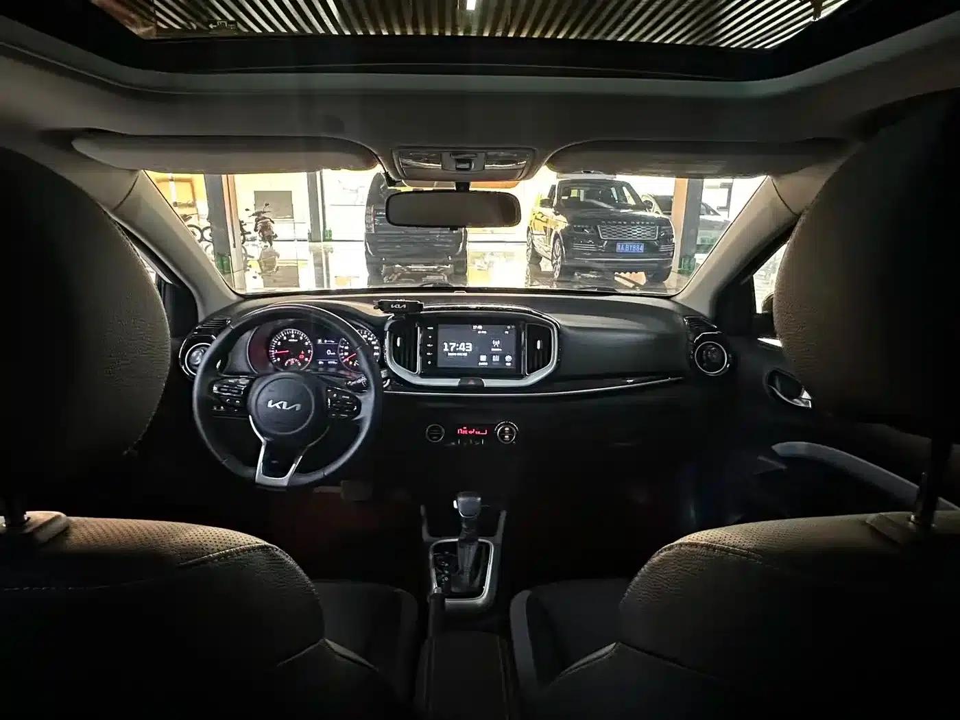 Kia K3 2021 1.4L CVT Sunroof Model — миниатюра 6