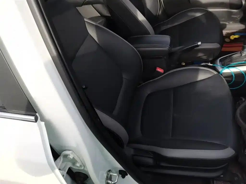 Kia K5 2019 1.4L Automatic Fun Edition (National VI Emission Standard) — миниатюра 25