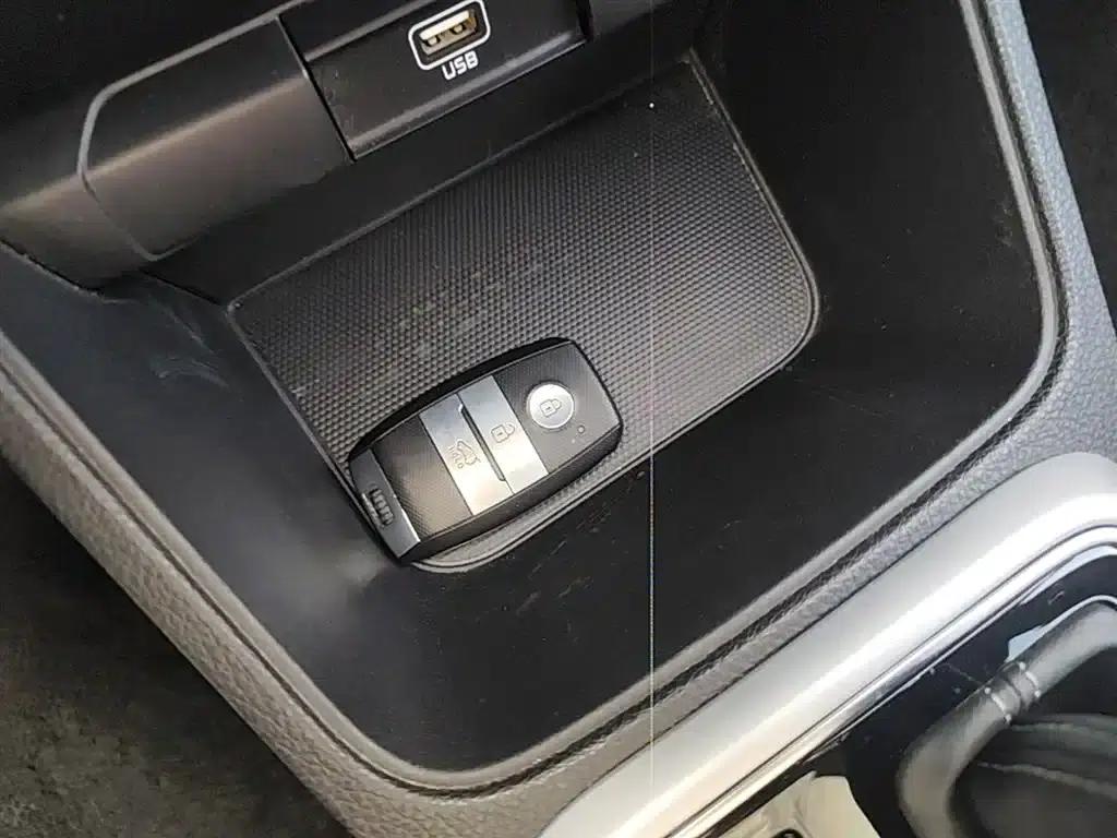 Kia K5 2019 1.4L Automatic Fun Edition (National VI Emission Standard) — миниатюра 9