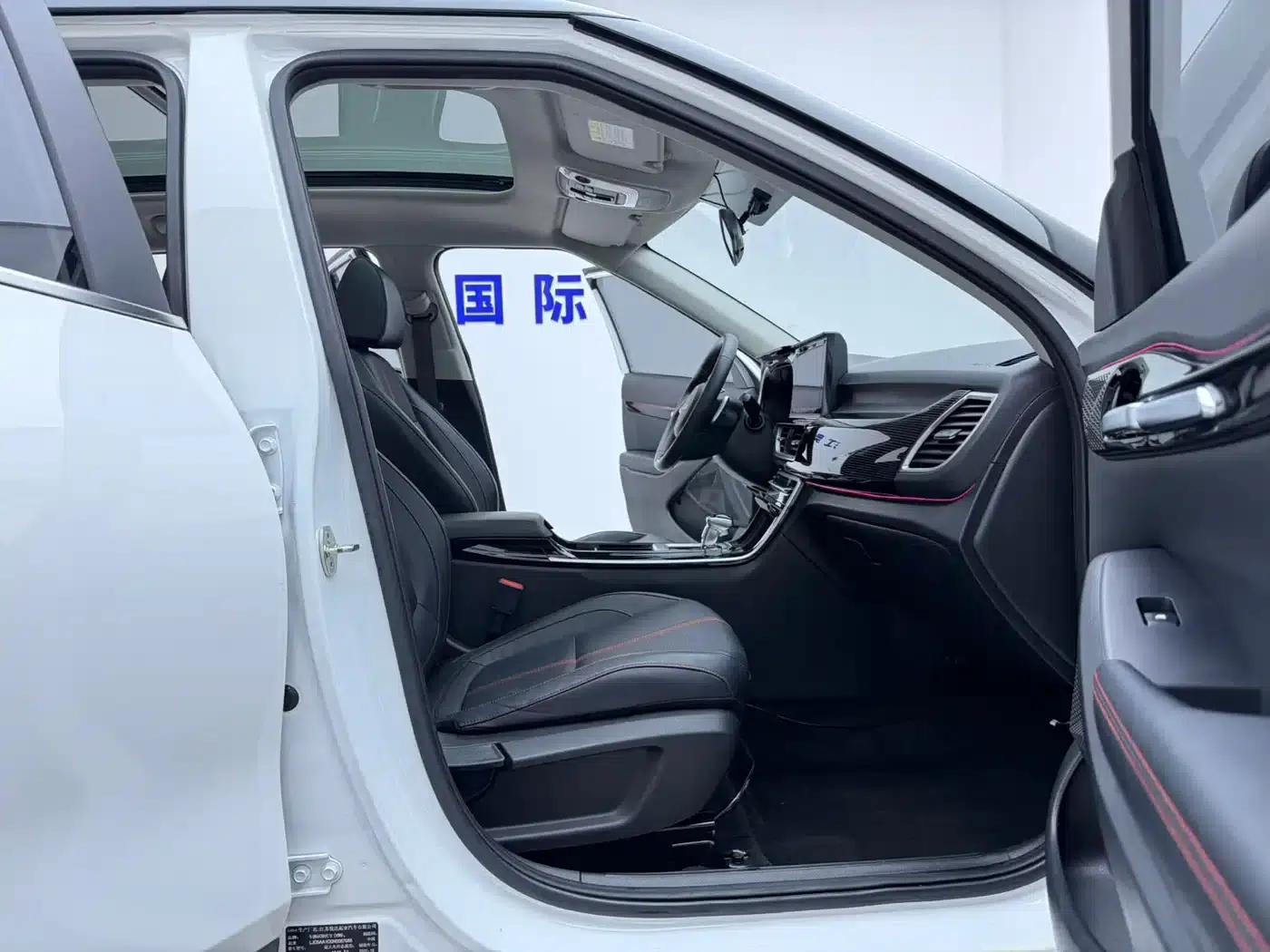 KX3 Sportage 2021 1.5L CVT Trendy Edition — миниатюра 14