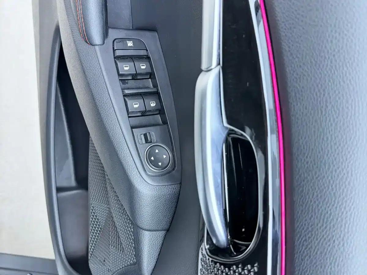 KX3 Sportage 2021 1.5L CVT Trendy Edition — миниатюра 4