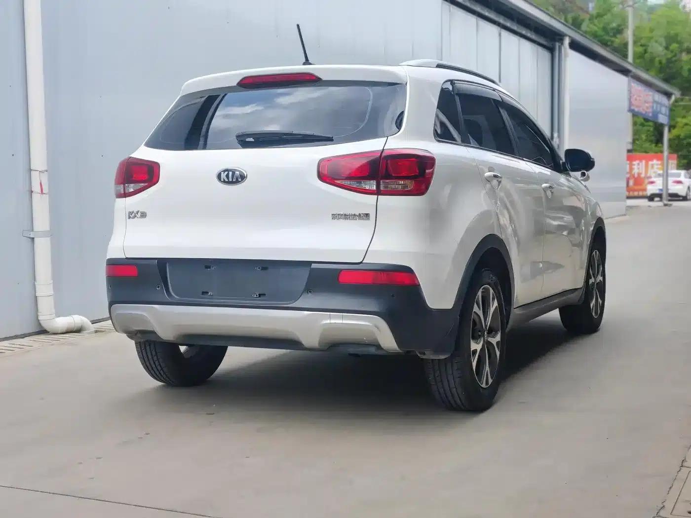 KX3 Sportage 2015 1.6L Automatic 2WD DLX — миниатюра 3