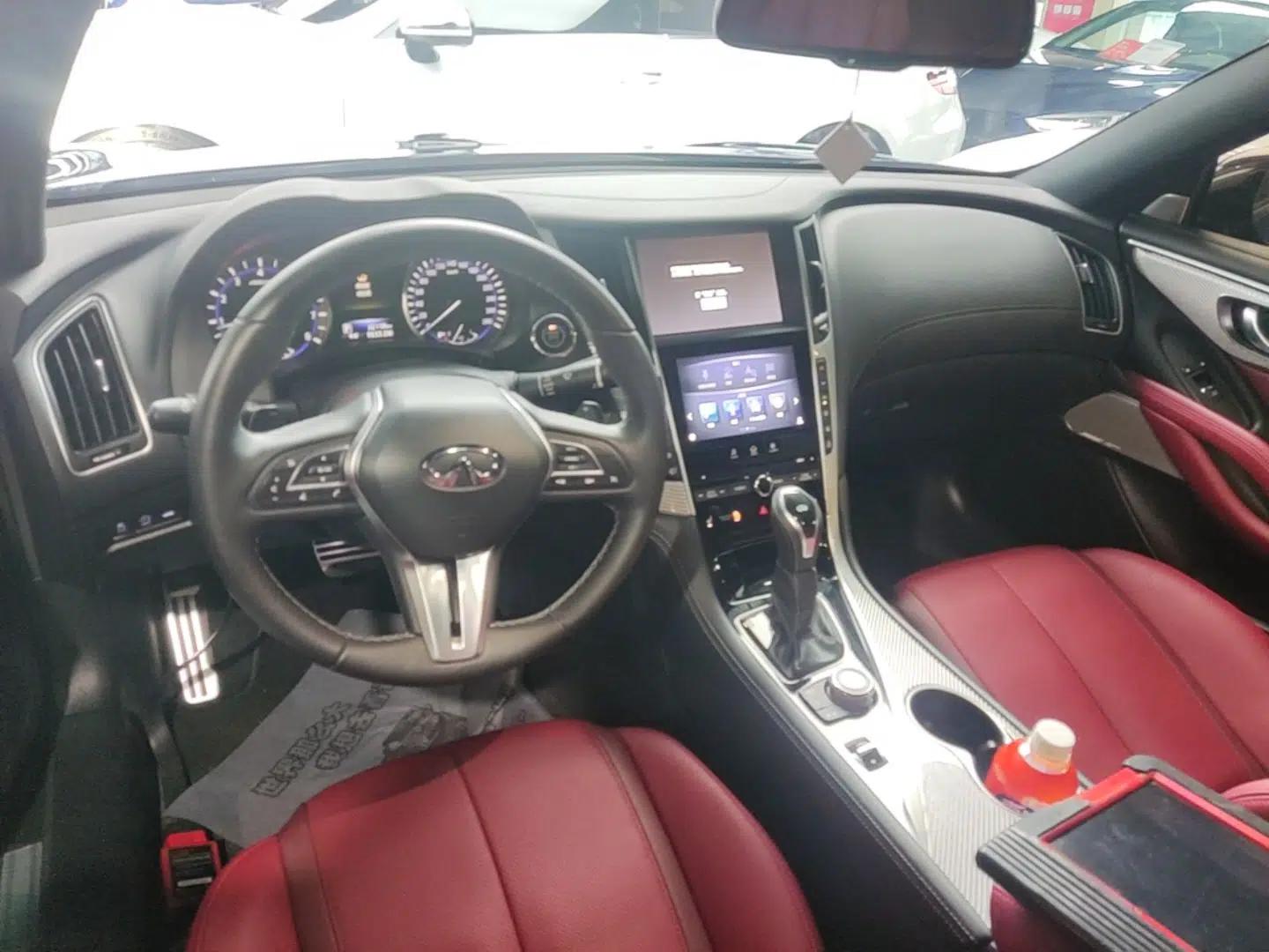 Infiniti Q60 2019 S 2.0T Luxury Sport Edition — миниатюра 12