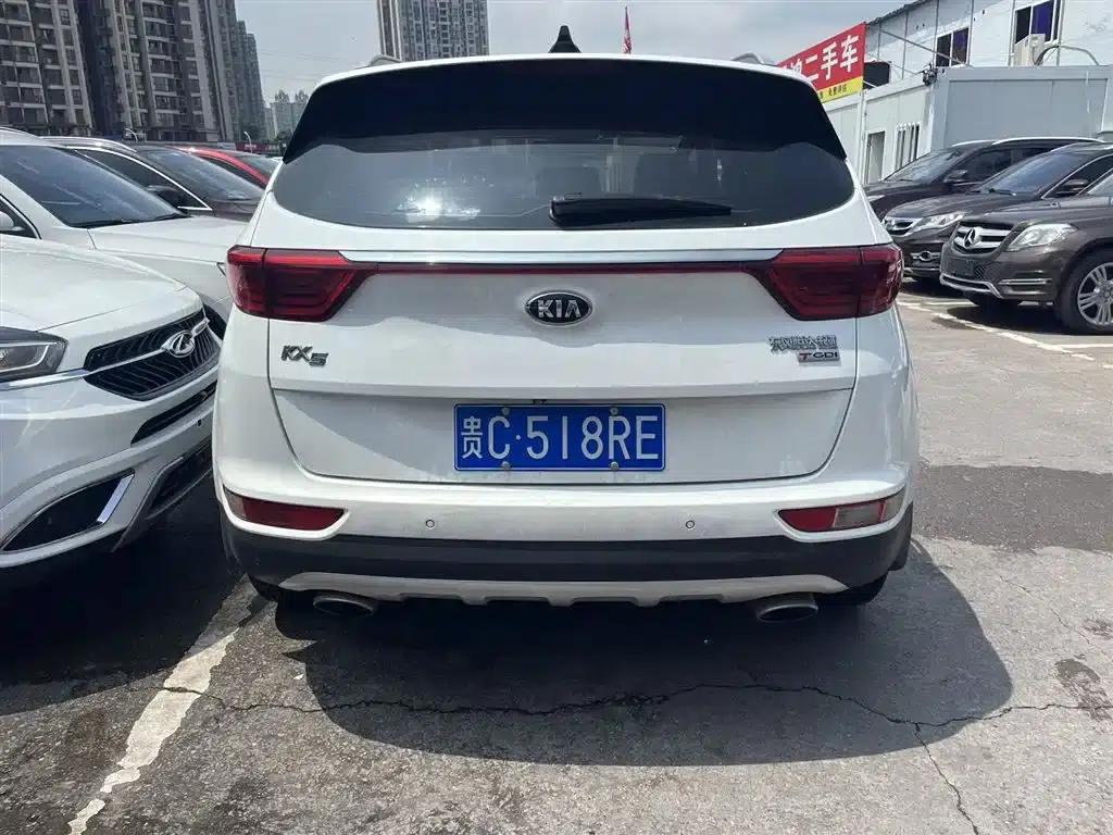 Kia KX5 2016 1.6T Automatic 2WD DLX — миниатюра 6