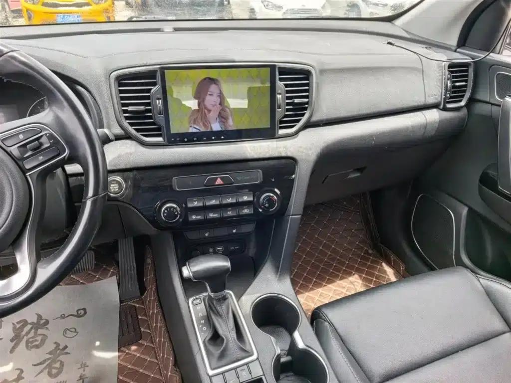 Kia KX5 2016 2.0L Automatic 2WD GLS — миниатюра 13