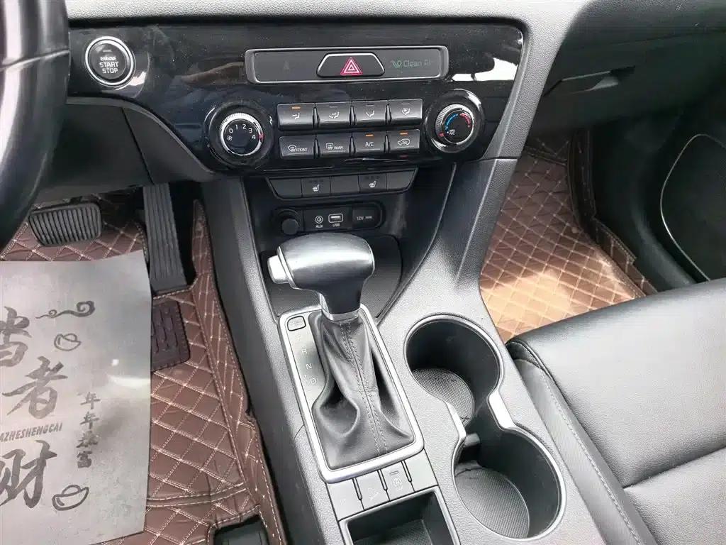 Kia KX5 2016 2.0L Automatic 2WD GLS — миниатюра 14