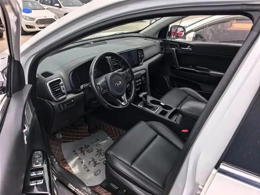 Kia KX5 2016 2.0L Automatic 2WD GLS — миниатюра 8