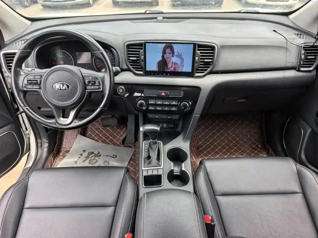 Kia KX5 2016 2.0L Automatic 2WD GLS — миниатюра 10