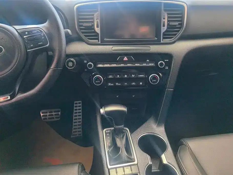 Kia KX5 2016 1.6T Automatic 2WD DLX — миниатюра 13