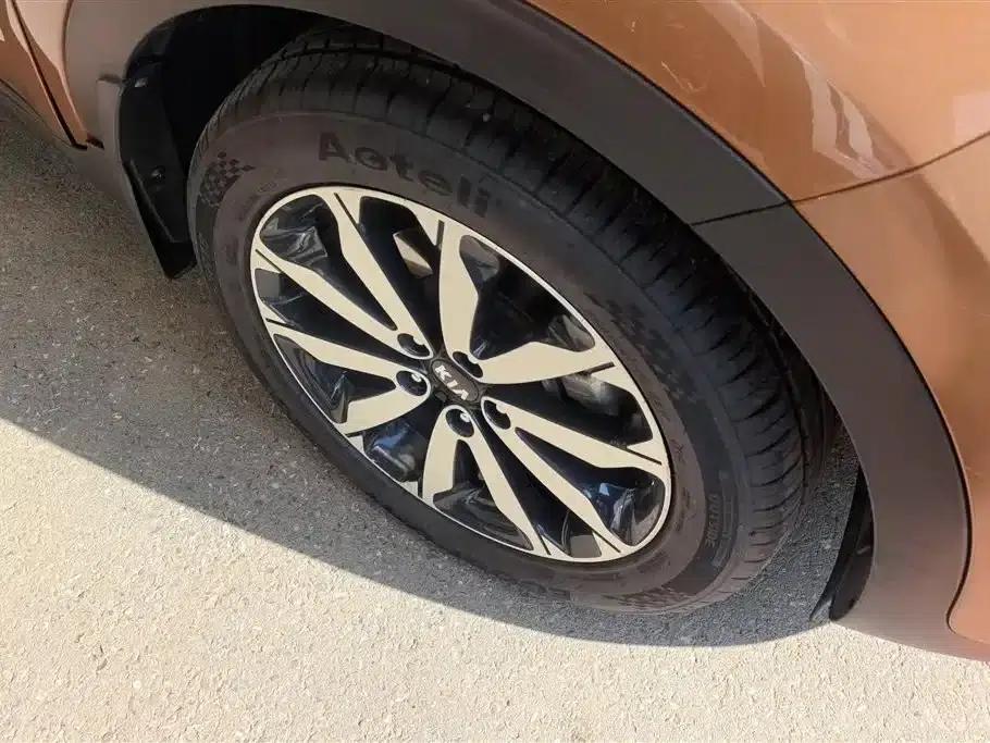Kia KX5 2016 1.6T Automatic 2WD DLX — миниатюра 6