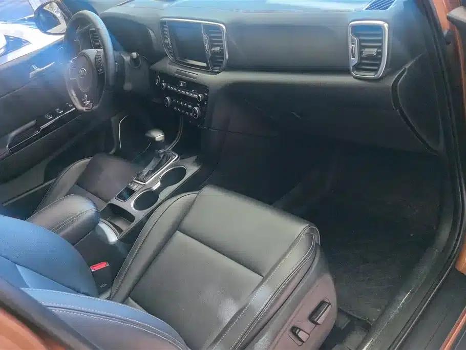 Kia KX5 2016 1.6T Automatic 2WD DLX — миниатюра 8