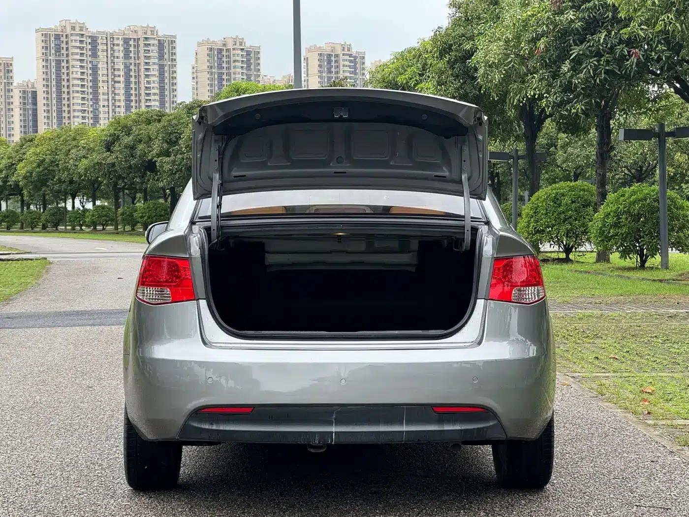 2009 Forte 1.6L AT Premium — миниатюра 15
