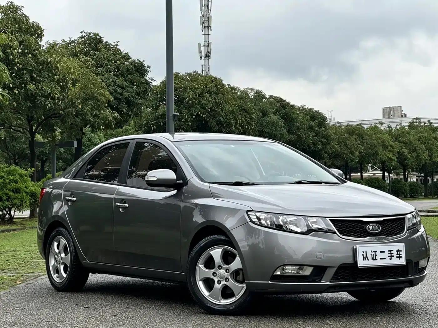 2009 Forte 1.6L AT Premium — миниатюра 3
