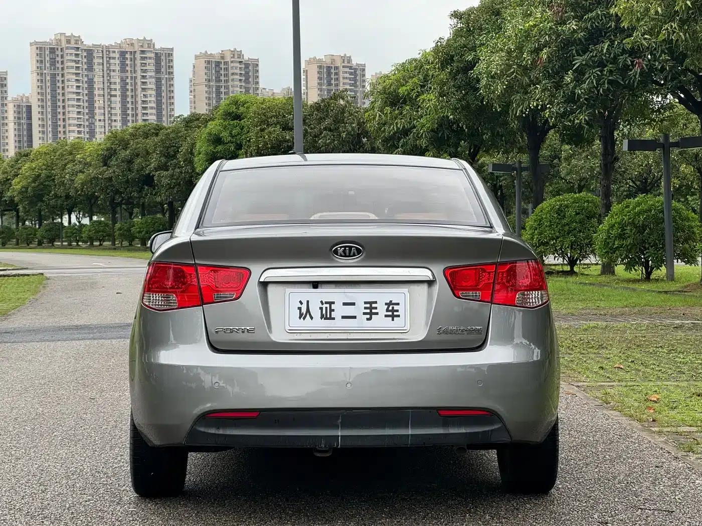 2009 Forte 1.6L AT Premium — миниатюра 5