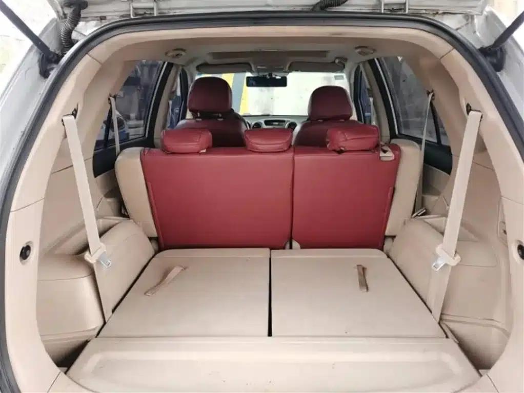 Carens 2011 2.0L 7-seater Automatic Comfort Edition — миниатюра 11