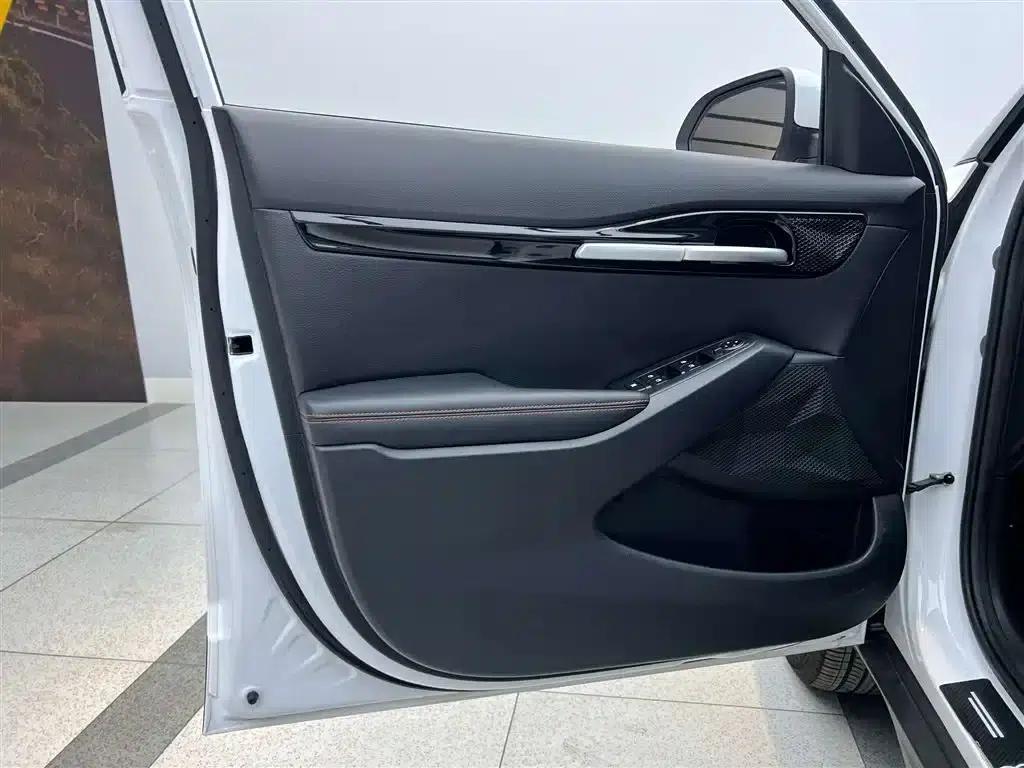 2023 Citroën Cytus 1.5L CVT Luxury Edition — миниатюра 14